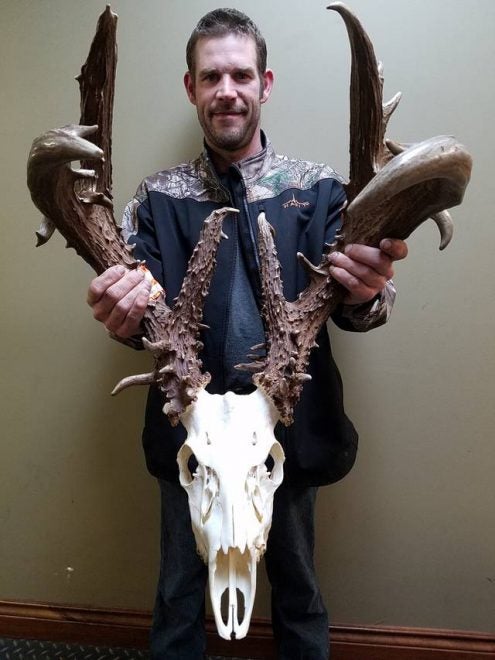 Hunter’s First Buck is a Massive “Freak of Nature”