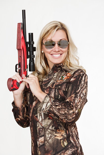 Hunter with 2x scope, laminate stock