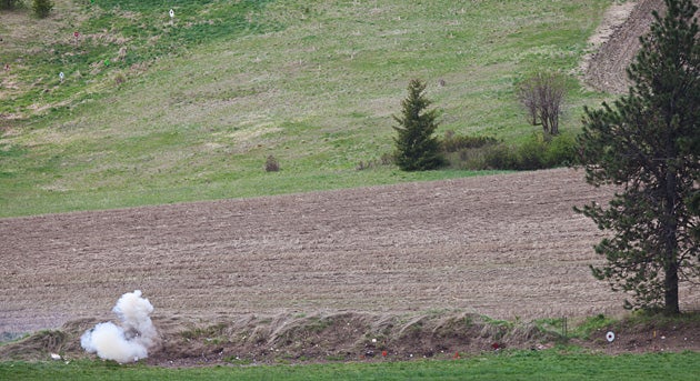 A small boomer goes off at 350 yard line, the closest distance of the main event.