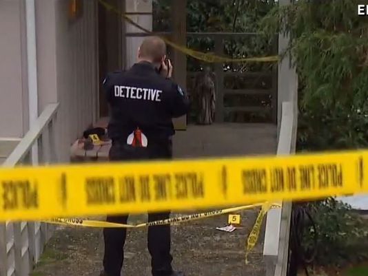 Happy Thanksgiving? Home Invasion Ends with Bad Guy Bleeding