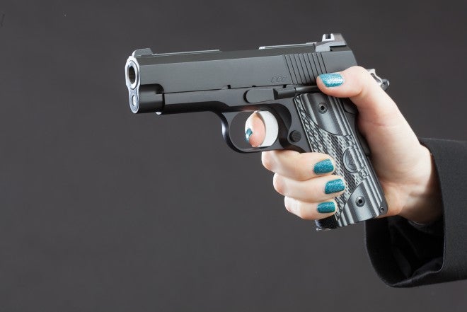 dan_wesson_ECO_onehand_9528