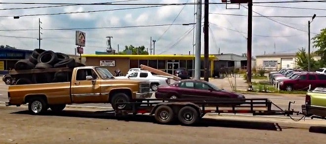Truck & Trailer Loading Fail (Video)
