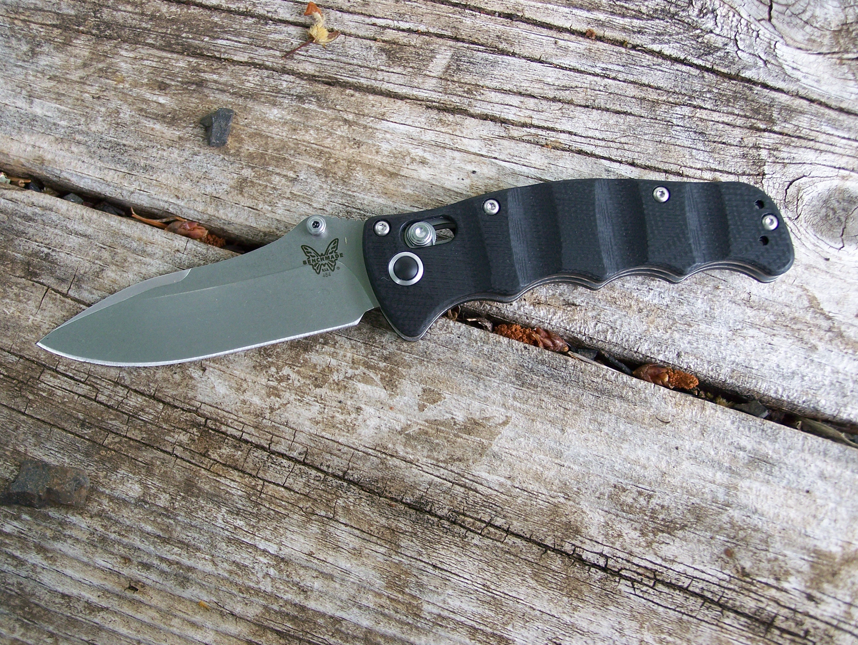 Review: Benchmade Model 484 Folding Knife Review: Benchmade Model 484 Folding Knife