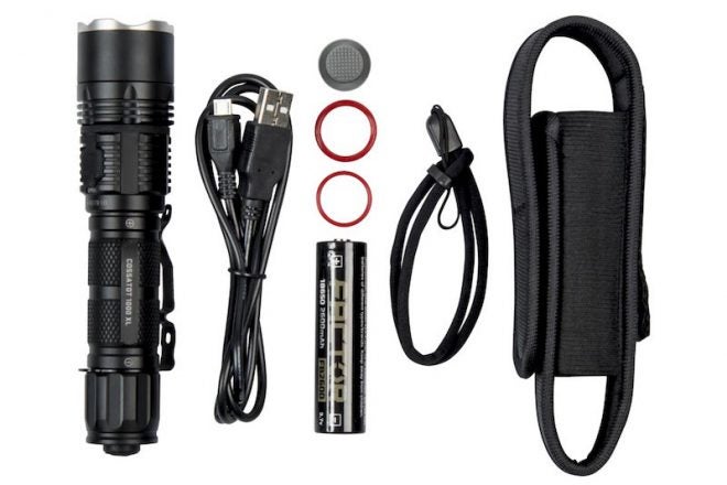 factor-cossatot-1000XL-led-flashlight-included-items