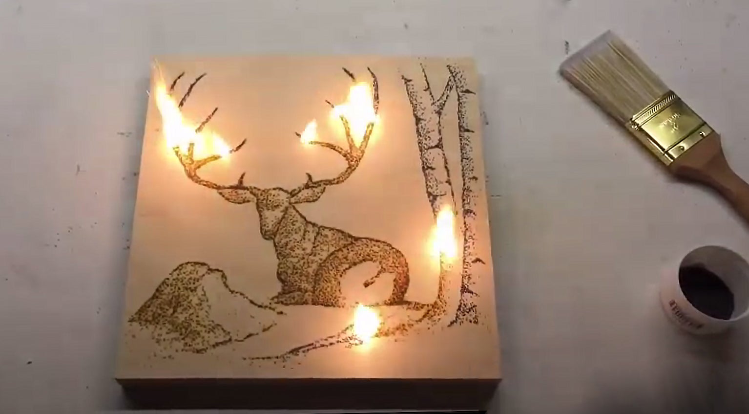 Watch: Creating Art Using Burning Gunpowder Watch: Creating Art Using Burning Gunpowder