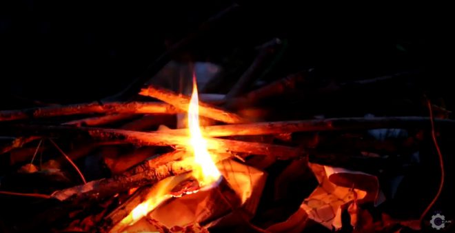 Watch: Make a Simple Fire-Starter With a 9v Battery