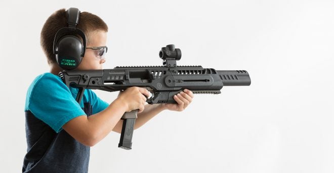 roni16civilian_trijiconmro_proears_9yo_d6a5166web