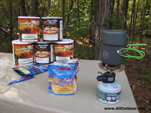 Preparing freeze dried foods