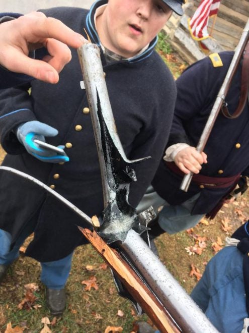 Reenactor’s Black Powder Rifle Goes Kaboom