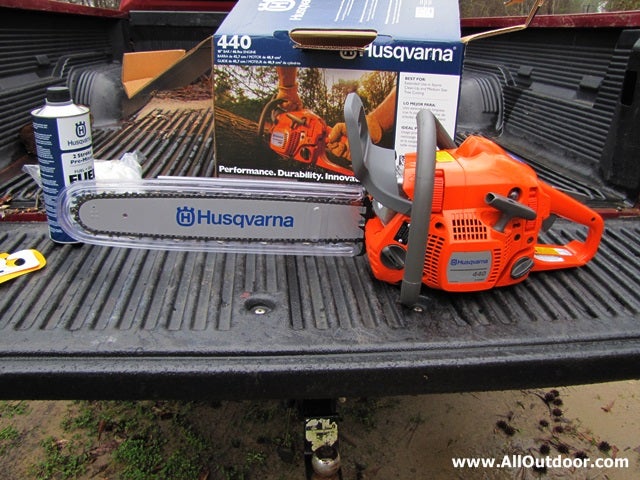 Husqvarna 440 chainsaw unboxing