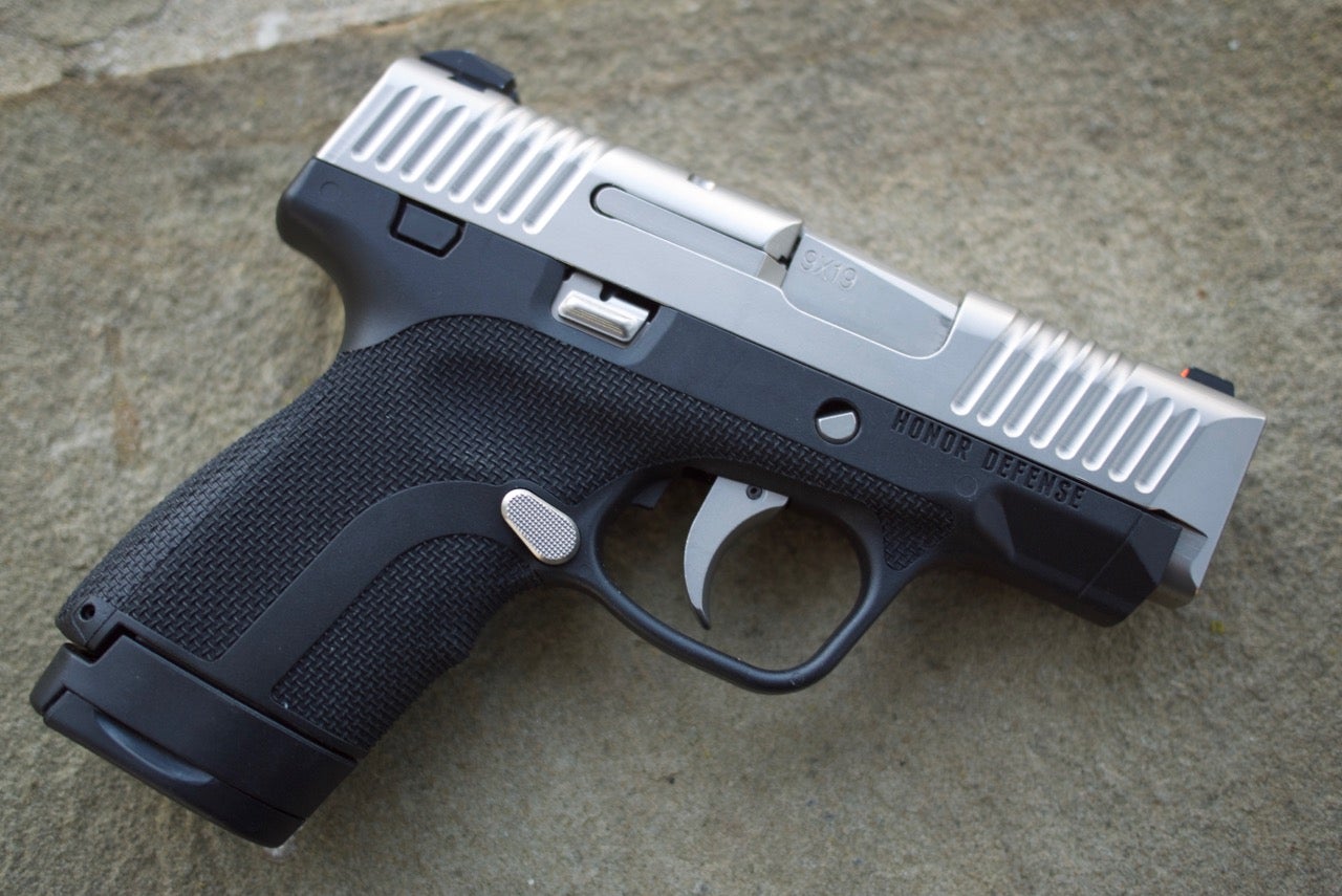 Review: Honor Guard 9mm with Robar NP3 Finish Review: Honor Guard 9mm with Robar NP3 Finish