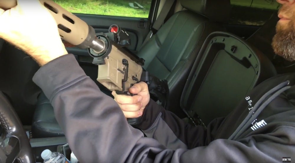 Watch: Breakdown 9mm AR Deployed, Fired, and Re-Stowed in Less Than 30 Seconds Watch: Breakdown 9mm AR Deployed, Fired, and Re-Stowed in Less Than 30 Seconds