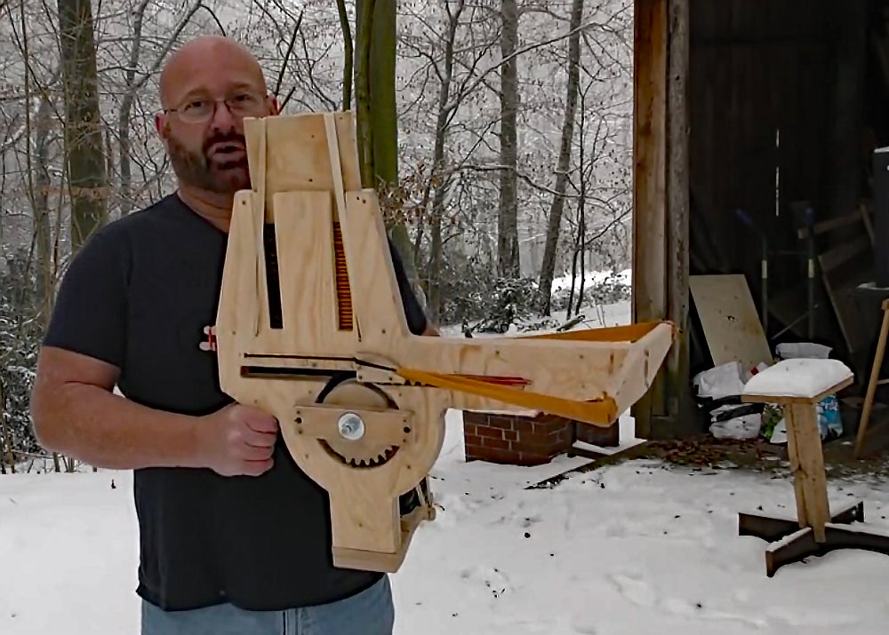 Watch: A Homemade Full-Auto Crossbow Watch: A Homemade Full-Auto Crossbow