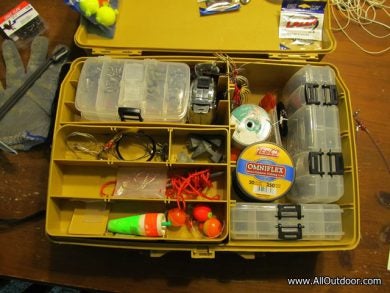 Tackle box for fishing gear