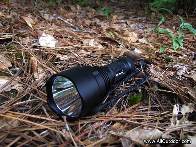Review: ThorFire C8S Flashlight Review: ThorFire C8S Flashlight