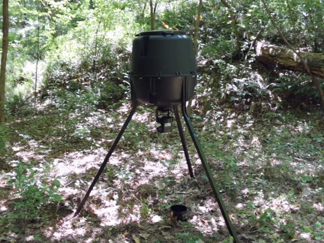 Moultrie Deer Feeder Assembly and Setup