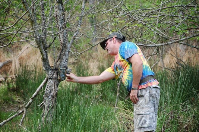 Deer Hunters: It’s Time for Trail Cams