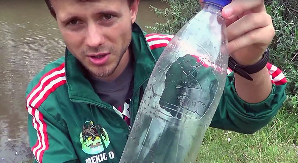Watch: Quick Survival Fish Trap From a Plastic Bottle Watch: Quick Survival Fish Trap From a Plastic Bottle