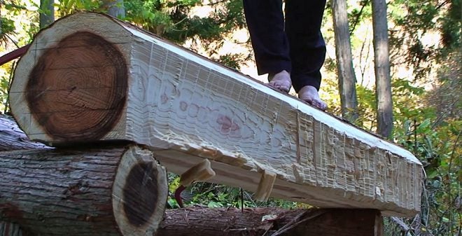 Watch: 4 Videos of hand-Hewing Logs