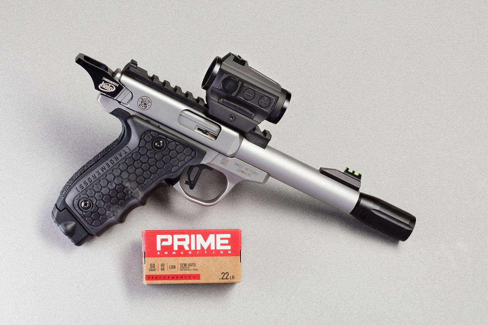 Better Grips for the Smith & Wesson Victory Better Grips for the Smith & Wesson Victory