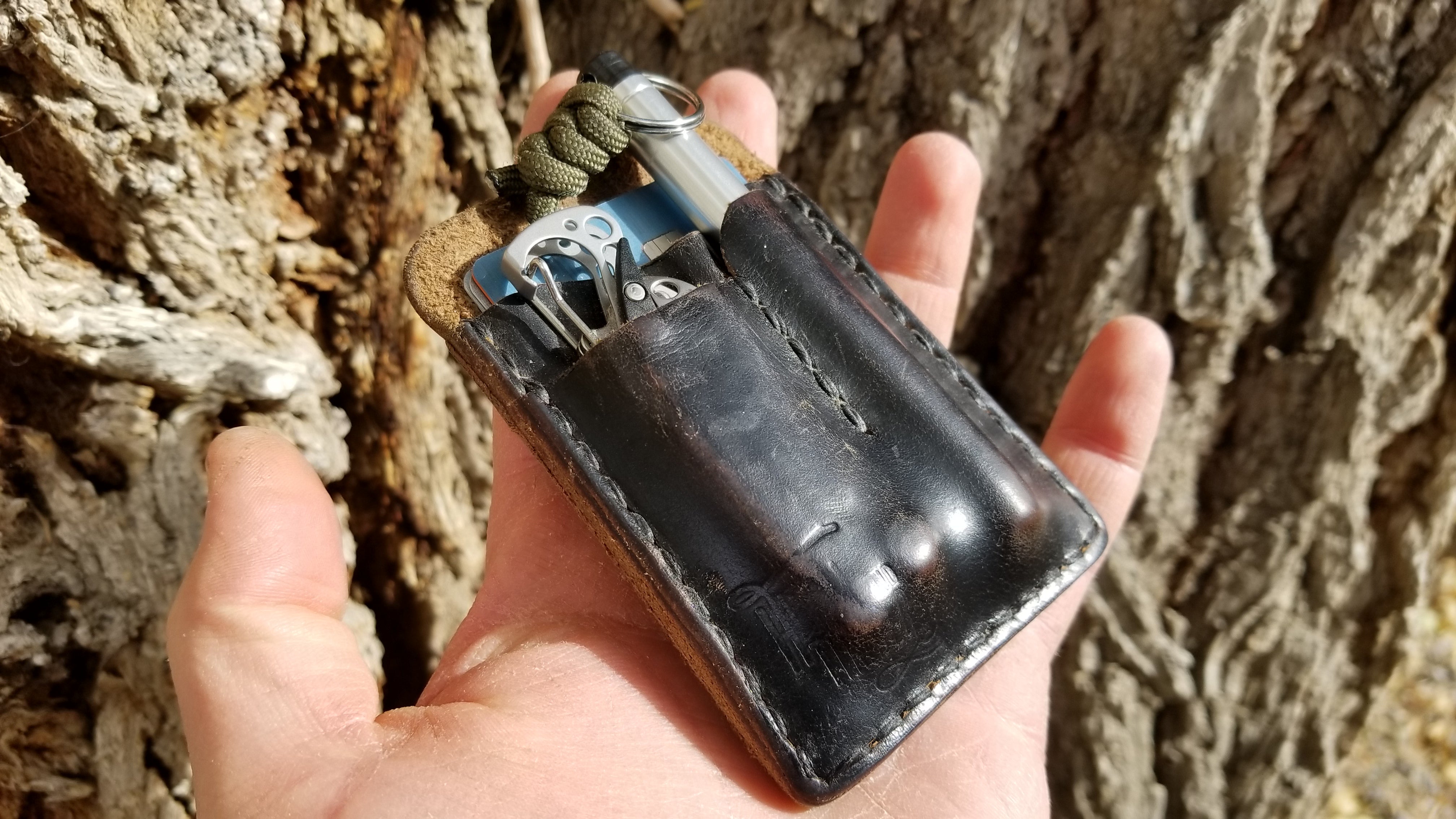 Workaday Wallet: Hitch and Timber Card Caddy Workaday Wallet: Hitch and Timber Card Caddy