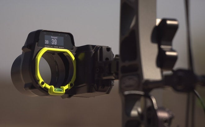 Bow Hunting Hogs with the Garmin Xero Sight Bow Hunting Hogs with the Garmin Xero Sight
