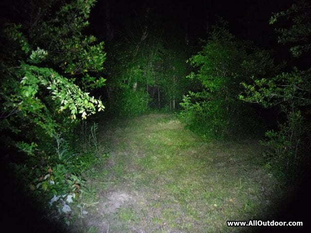 Olight M2R Warrior Nighttime Beam