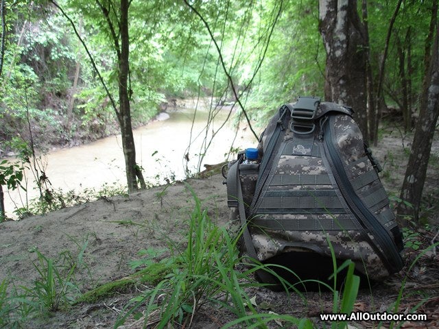 Review: Maxpedition Monsoon Gearslinger Backpack