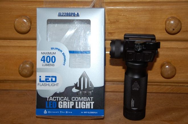 Leapers New Tactical Combat Grip Light