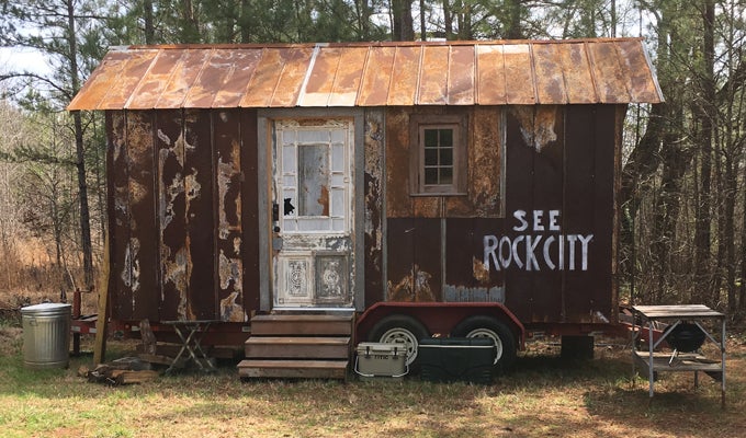 Georgia Hunter Uses GPS to Nab Camp Thief Georgia Hunter Uses GPS to Nab Camp Thief