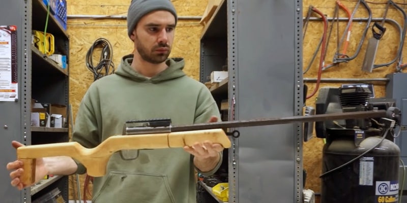 Homemade Rifle Using Basic Tools (No Welding) 