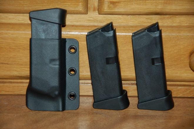 Should You Carry A Back Up Magazine?