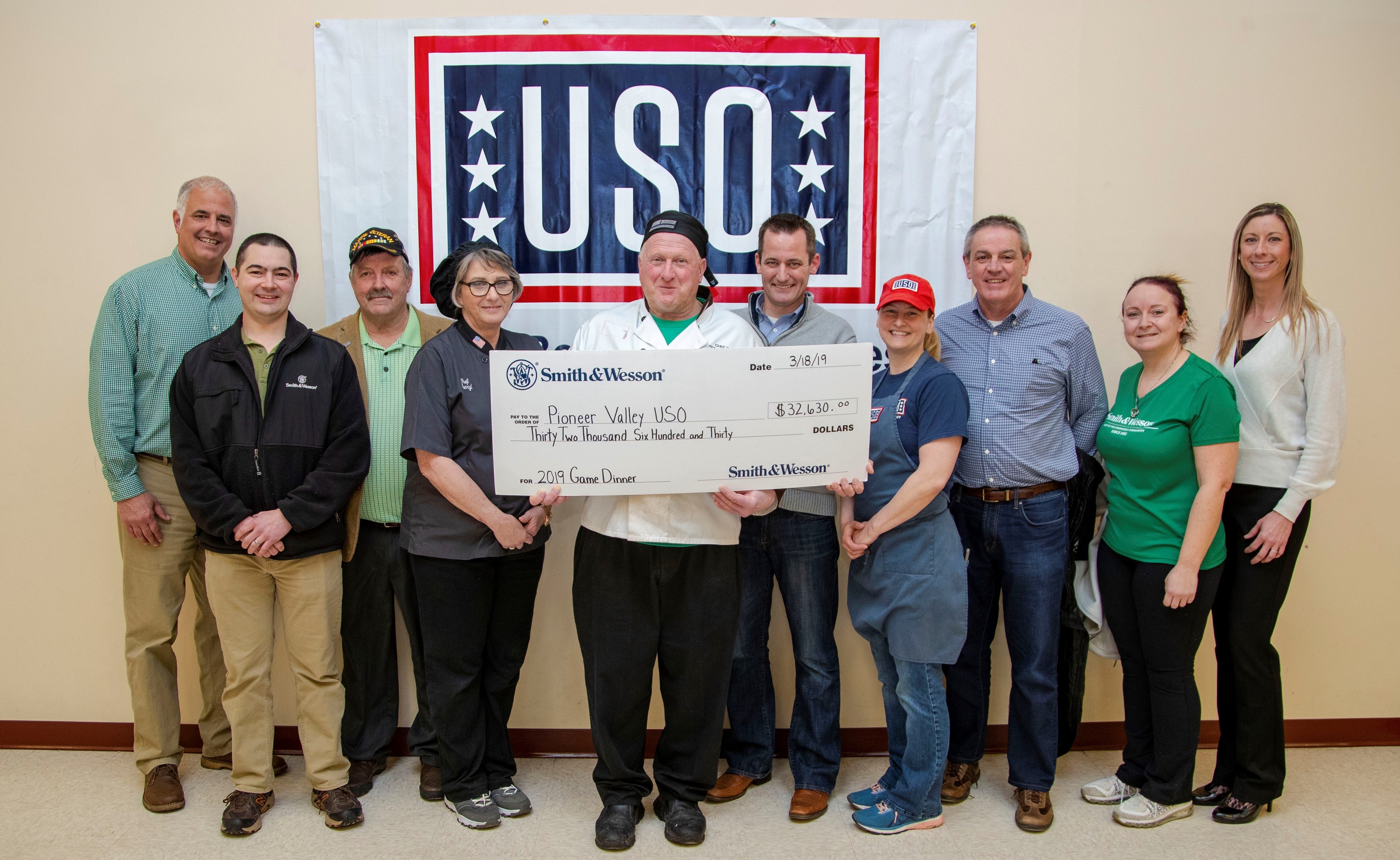 Smith & Wesson Donates $32,000 to Pioneer Valley USO