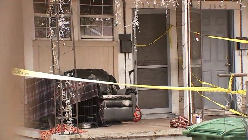 20-Year-Old Uses AK47 Against 5 Armed Crooks, Kills 3 in Home Invasion 20-Year-Old Uses AK47 Against 5 Armed Crooks, Kills 3 in Home Invasion