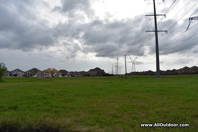 Urban power lines