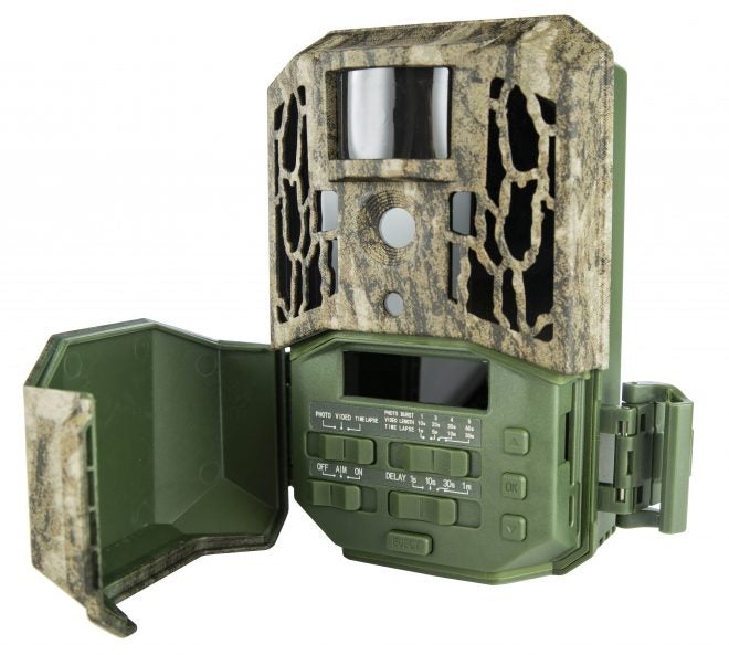 NEW Primos 16MP AutoPilot Trail Cameras for Hunting