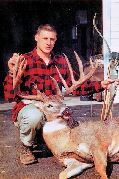 World-Record Archery Buck Taken Without Camo or Scent Control World-Record Archery Buck Taken Without Camo or Scent Control