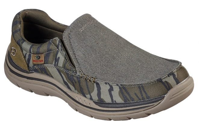 mossy oak slip on shoes