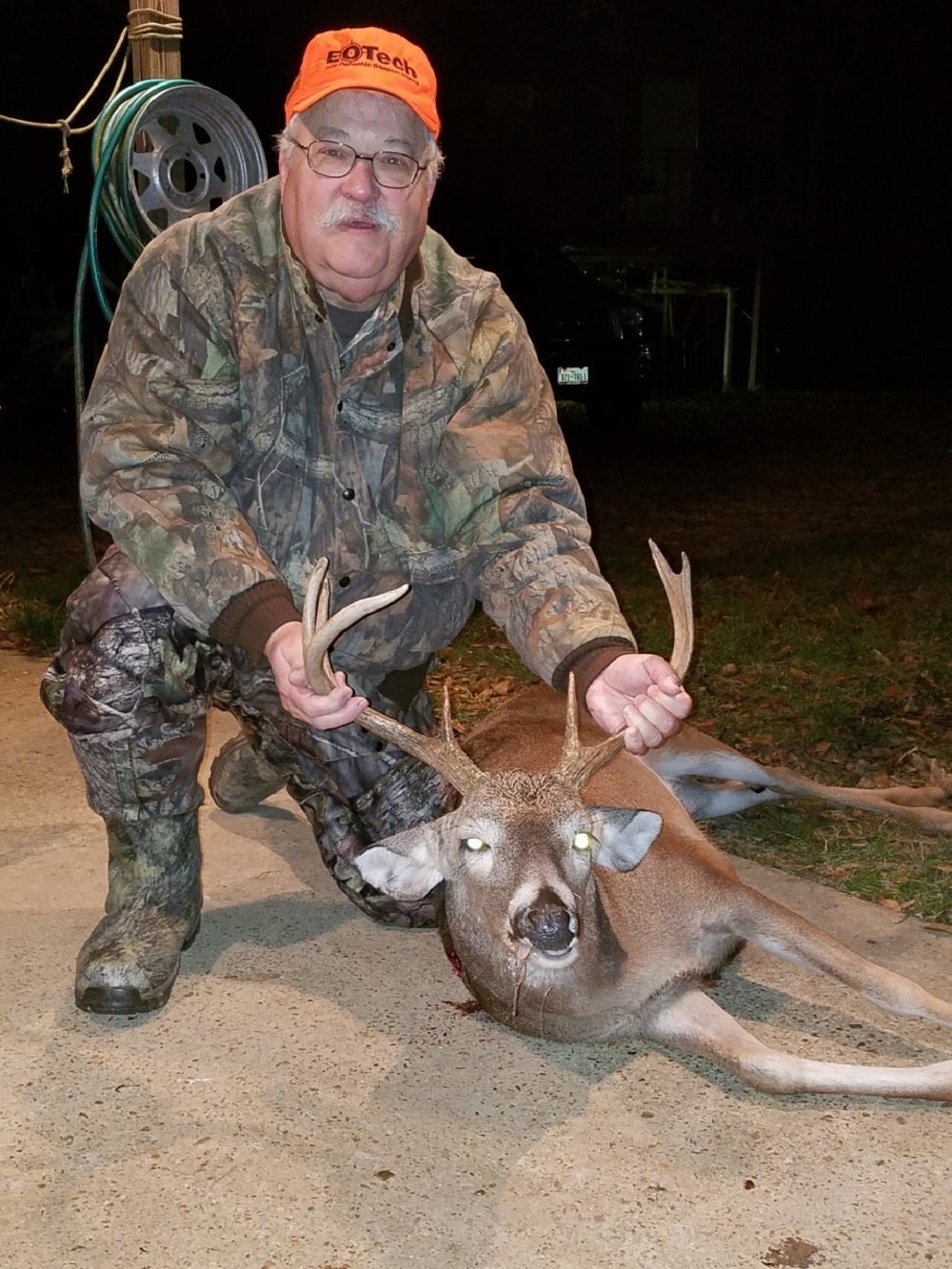 Six Deer Hunting Gear Essentials Six Deer Hunting Gear Essentials