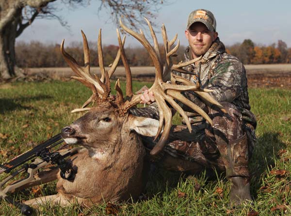 World Record Archery Buck Beats Predecessor by More Than 33 Inches