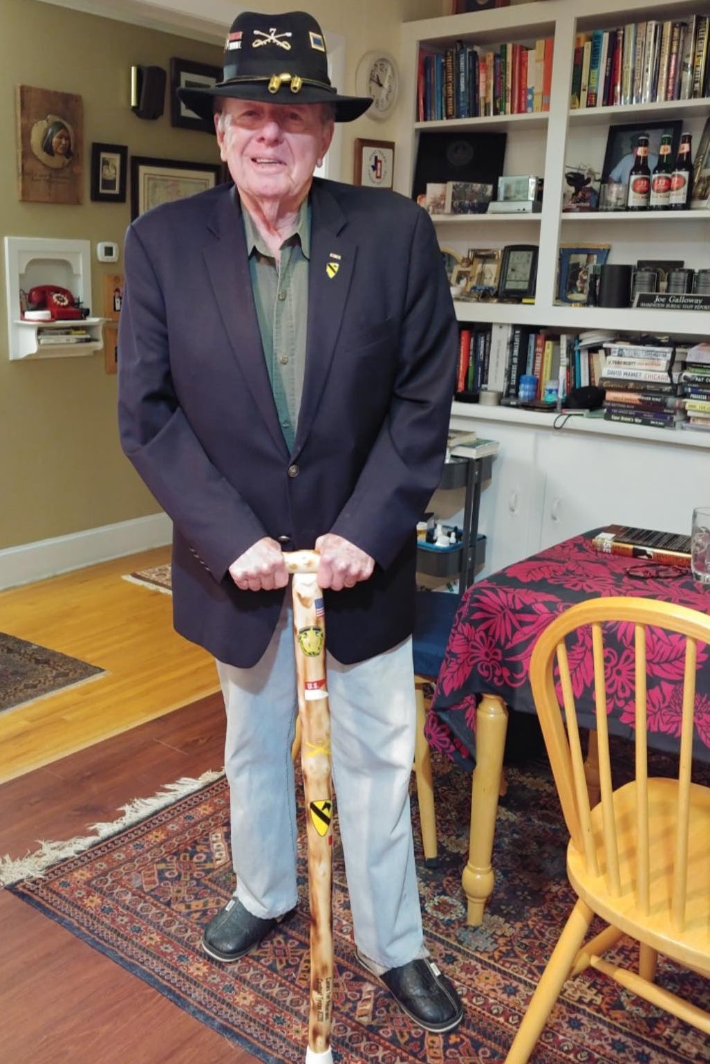 Texas Man Converts Christmas Trees Into Canes for Veterans