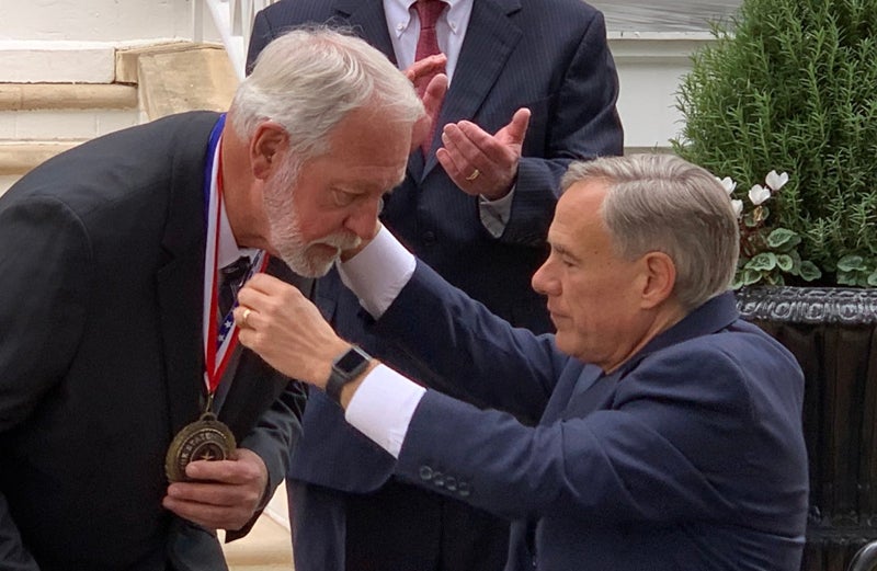 ‘Good Guy With Gun’ Receives Texas’ Highest Honor ‘Good Guy With Gun’ Receives Texas’ Highest Honor