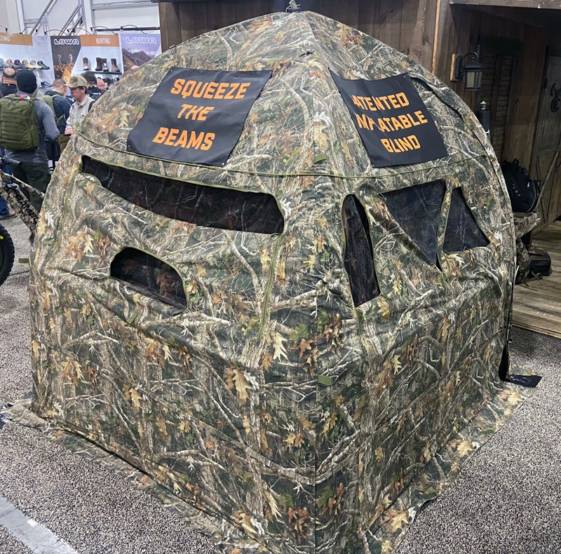 Large model, on display at SHOT Show. (Photo © Russ Chastain)