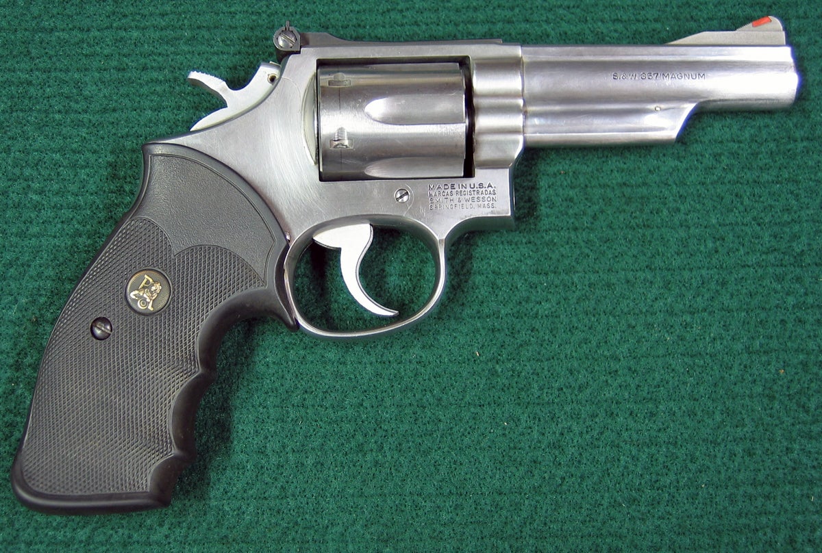 Right side of S&W Model 66-1 double action revolver with 4" barrel. (Photo © Russ Chastain)