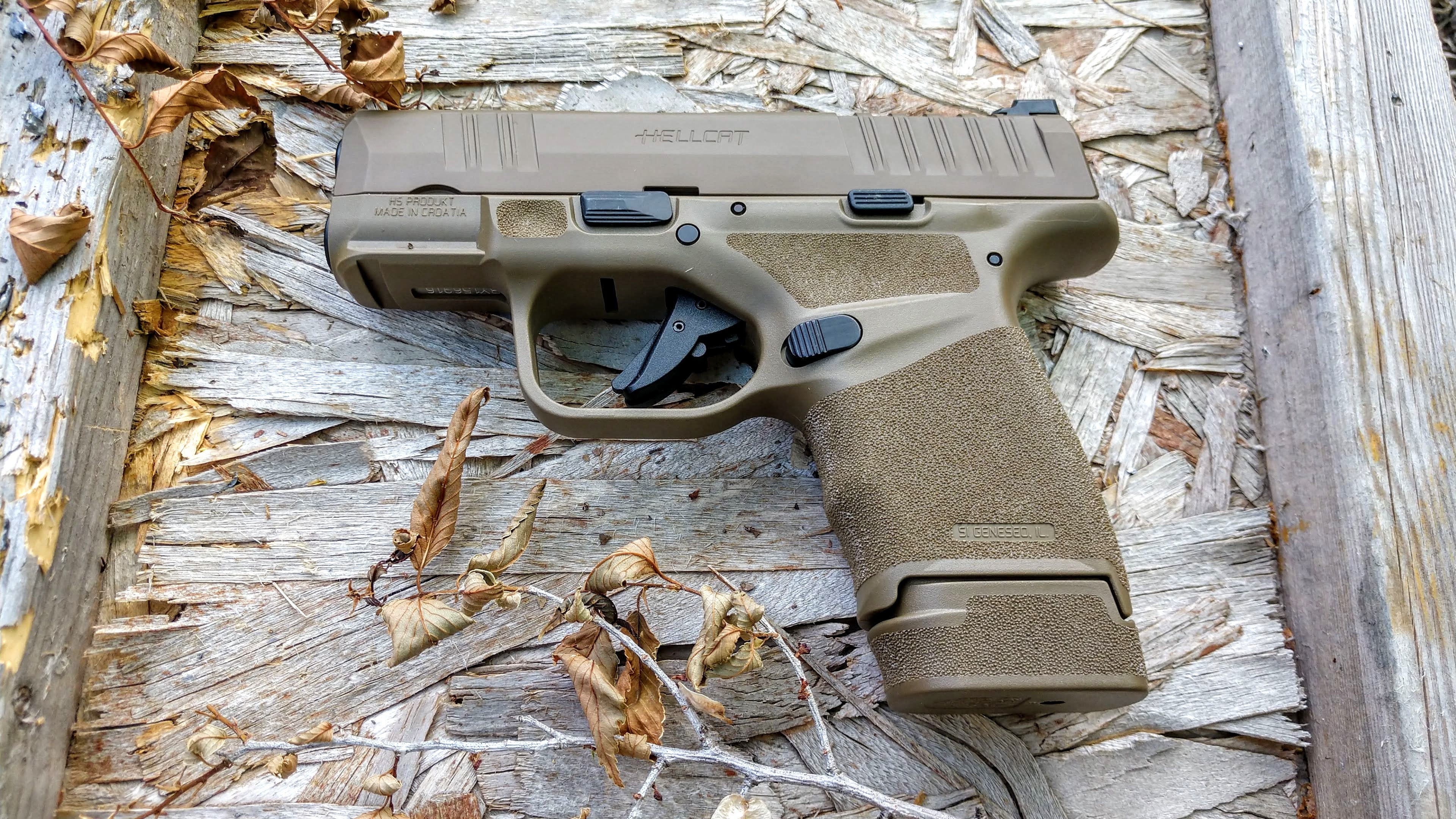 desert fde hellcat