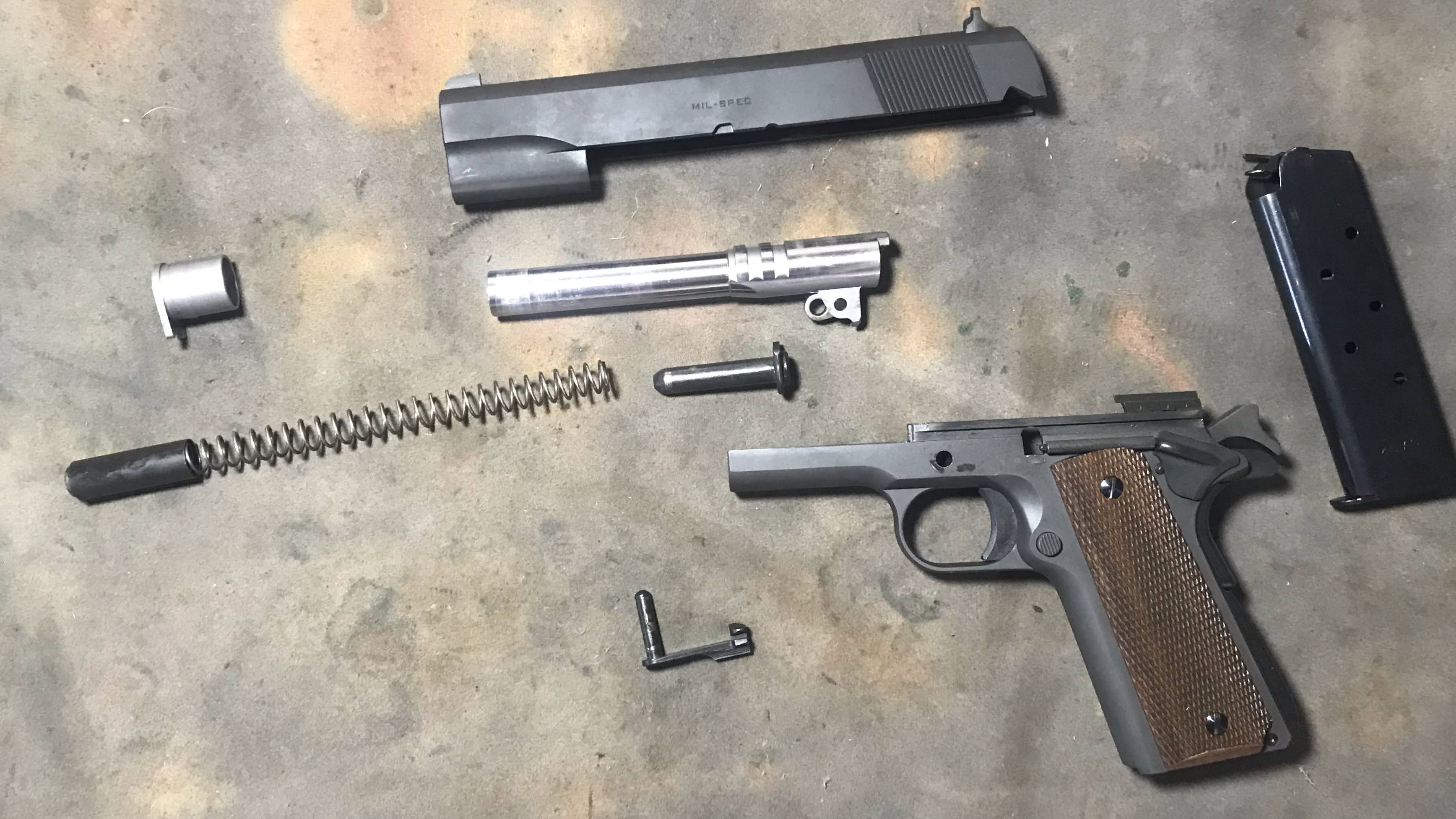 AllOutdoor Field Strip: Springfield Armory 1911 Mil-Spec AllOutdoor Field Strip: Springfield Armory 1911 Mil-Spec