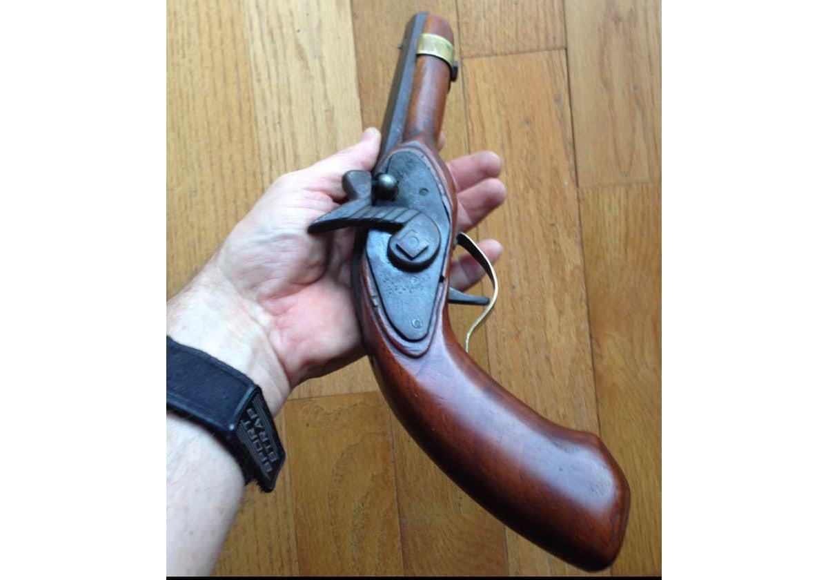 Right side of homemade muzzleloading pistol. I love the decorative touches on the hammer. (Image: Randy Snider, used by permission)