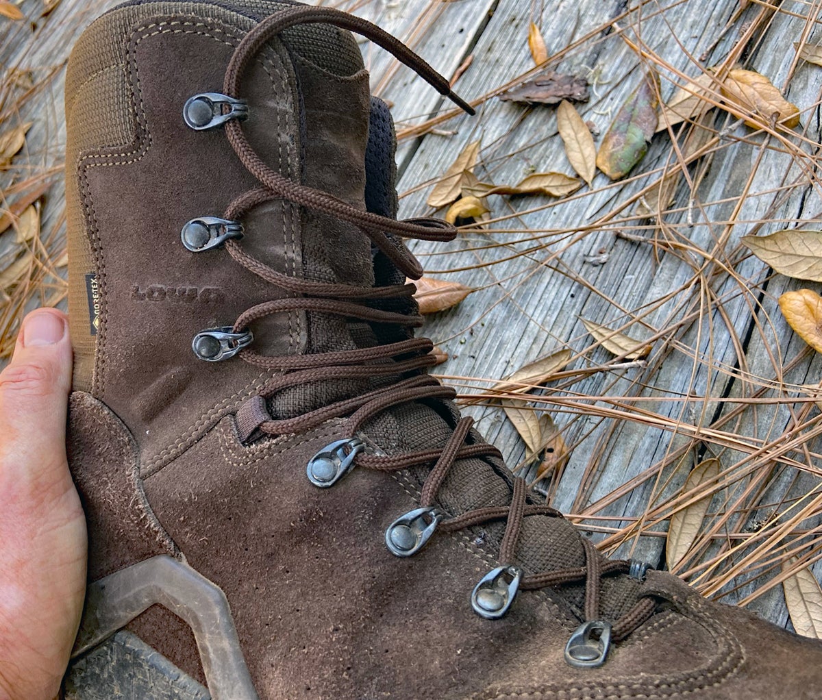 LOWA Z-8S GTX laces. (Photo © Russ Chastain)