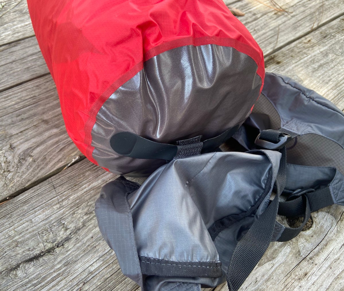 Compression Cap attached to the Dry Sack. (Photo © Russ Chastain)