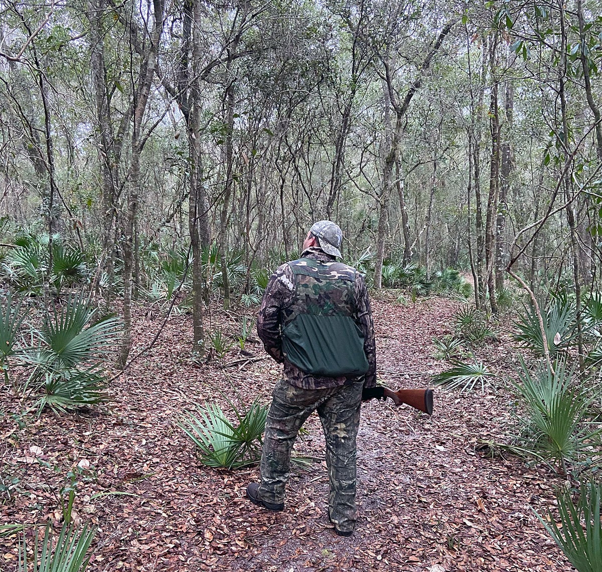 A heavy vest is a happy vest. (Photo © Russ Chastain)